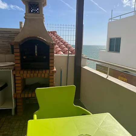 Cozy Albufeira Beachfront Exterior photo